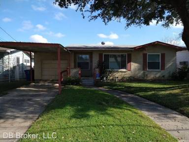 Main picture of 2902 Beacon Ave