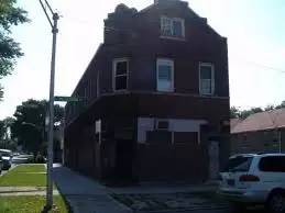 Main picture of 8401 S Muskegon Ave