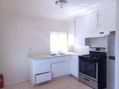 Main picture of 720 Chamberlain Ave
