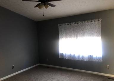 Main picture of 670 Shadywood Ln