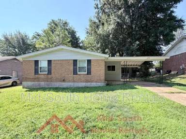 Main picture of 1785 Colonial Hills Dr