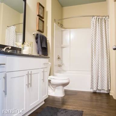 Main picture of 1107 Holly St