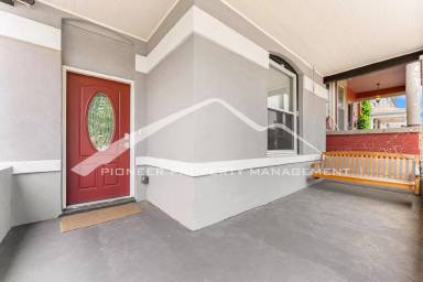 Main picture of 3144 Stout St