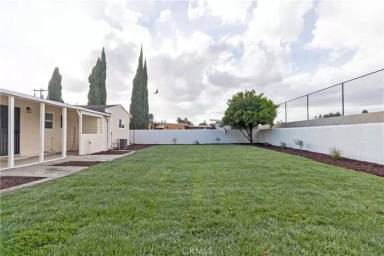 Main picture of 15994 Sequoia Ave