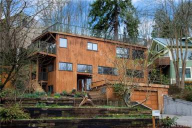 Main picture of 517 Lake Washington Blvd S