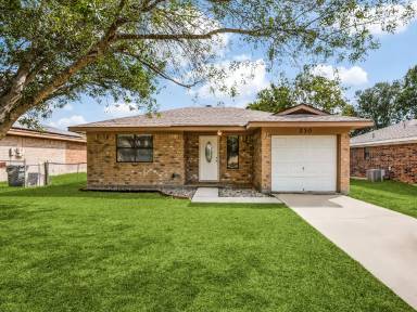 Main picture of 230 Sunflower Dr