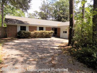 Main picture of 26530 Westwood Dr