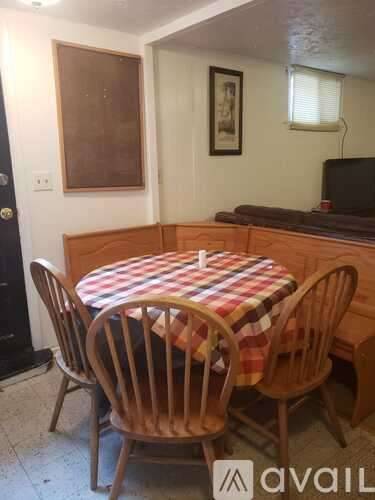 Main picture of 836 S 500 E