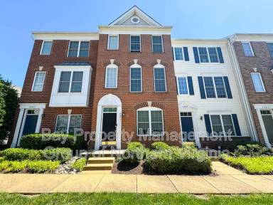 Main picture of 42841 McComas Ter