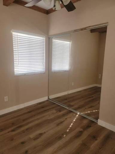 Main picture of 963 N Harvard Blvd
