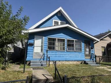 Main picture of 1721 Laurel St