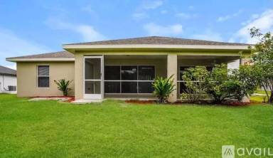 Main picture of 106 NW 27th Pl