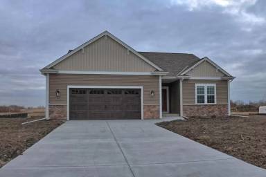 Main picture of 7015 Woodbridge Dr