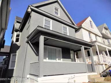 Main picture of 703 Harrison Ave