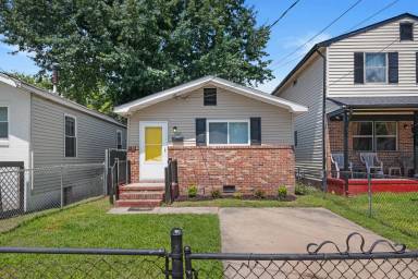 Main picture of 1023 32nd St