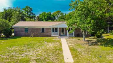 Main picture of 205 Jeff Dr