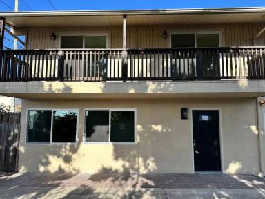 Main picture of 1478 Kimball Ave