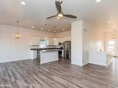 Main picture of 4537 Luke Dr