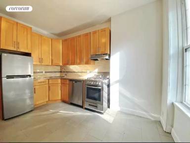 Main picture of 256 12th St