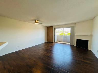 Main picture of 10520 National Blvd