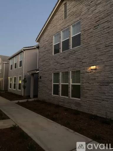Main picture of 10949 N Honeysuckle Dr