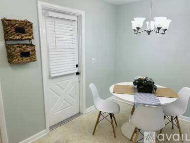 Main picture of 1557 41st Ave