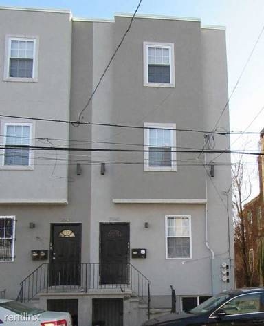Main picture of 2211 N Camac St