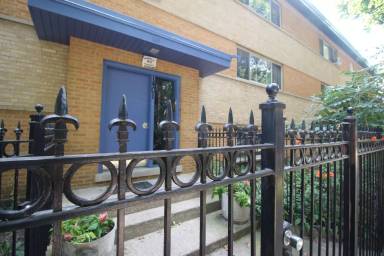 Main picture of 1401 West Carmen Avenue - 1D