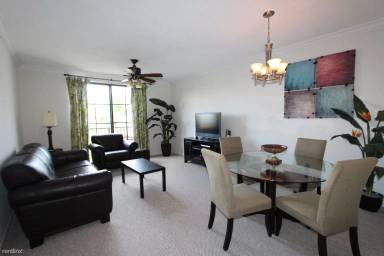 Main picture of 780 S Sapodilla Ave