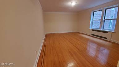 Main picture of 10905 72nd Ave