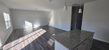 Main picture of 4238 Honeysuckle Vine Dr