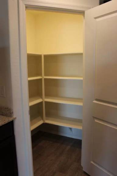 Main picture of 1551 E Strople Dr