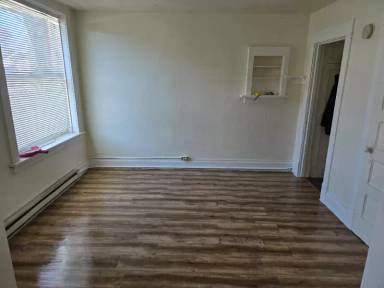 Main picture of Centerpoint - 32