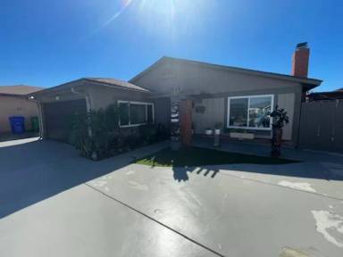 Main picture of 2103 Starburst Ln