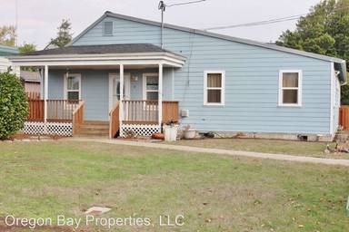 Main picture of 212 Merchant St