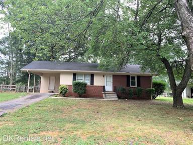 Main picture of 1921 Austell Cir SW