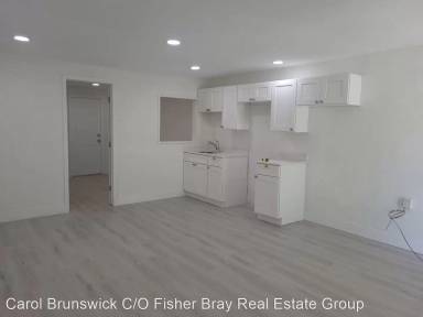 Main picture of 2865 SW 16th St