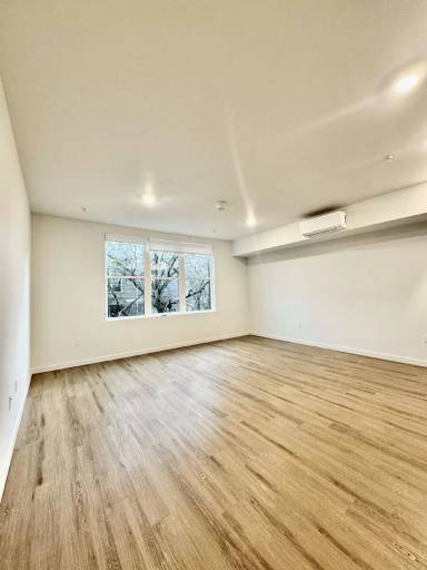 Main picture of 4750 N Albina Ave