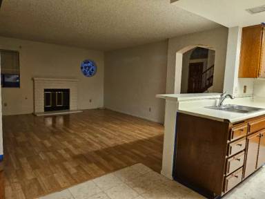 Main picture of 1053 N 2nd Ave