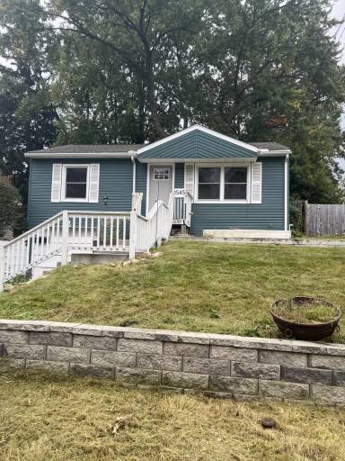 Main picture of 1545 Onondago Ave