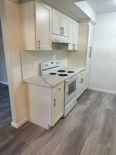 Main picture of 205 E Clifton Ave