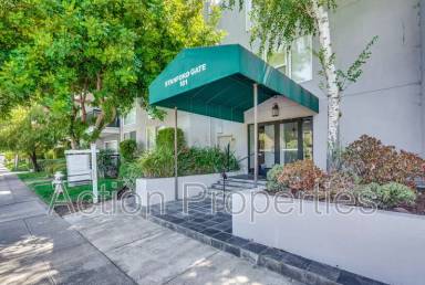 Main picture of 181 Del Medio Ave
