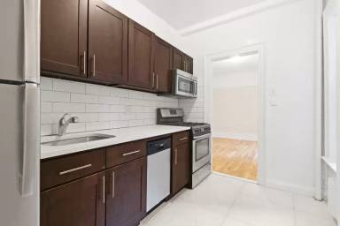 Main picture of 701 Saint Marks Ave