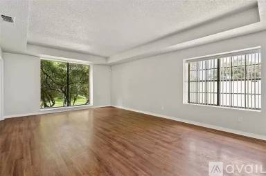 Main picture of 1815 Hillcrest St
