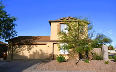 Main picture of 40565 N Glen Meadows Ln