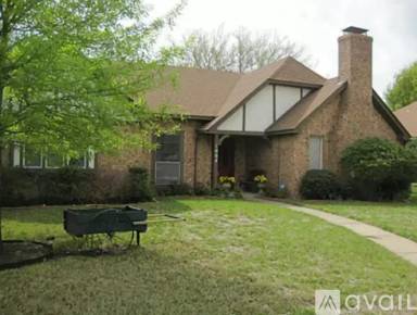 Main picture of 1004 Gageway Dr