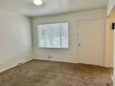 Main picture of 107 W Lester Ave