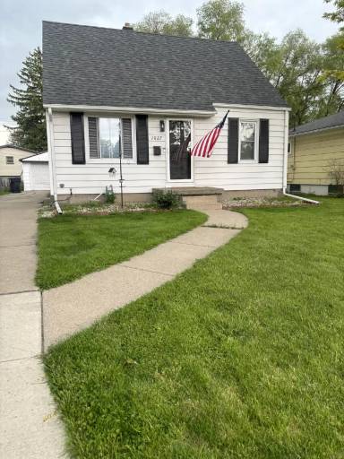Main picture of 1027 Michigan Ave