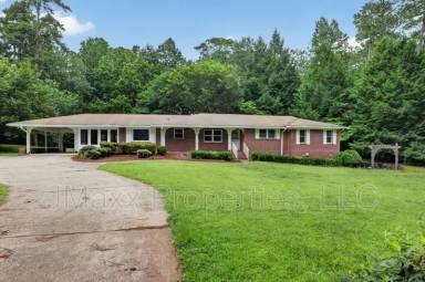Main picture of 13795 Birmingham Hwy