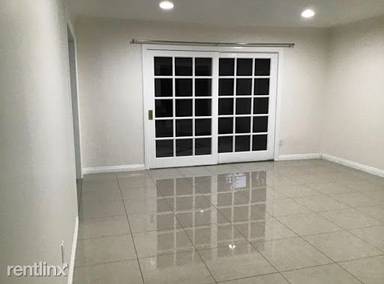 Main picture of 7965 Chastain Ave